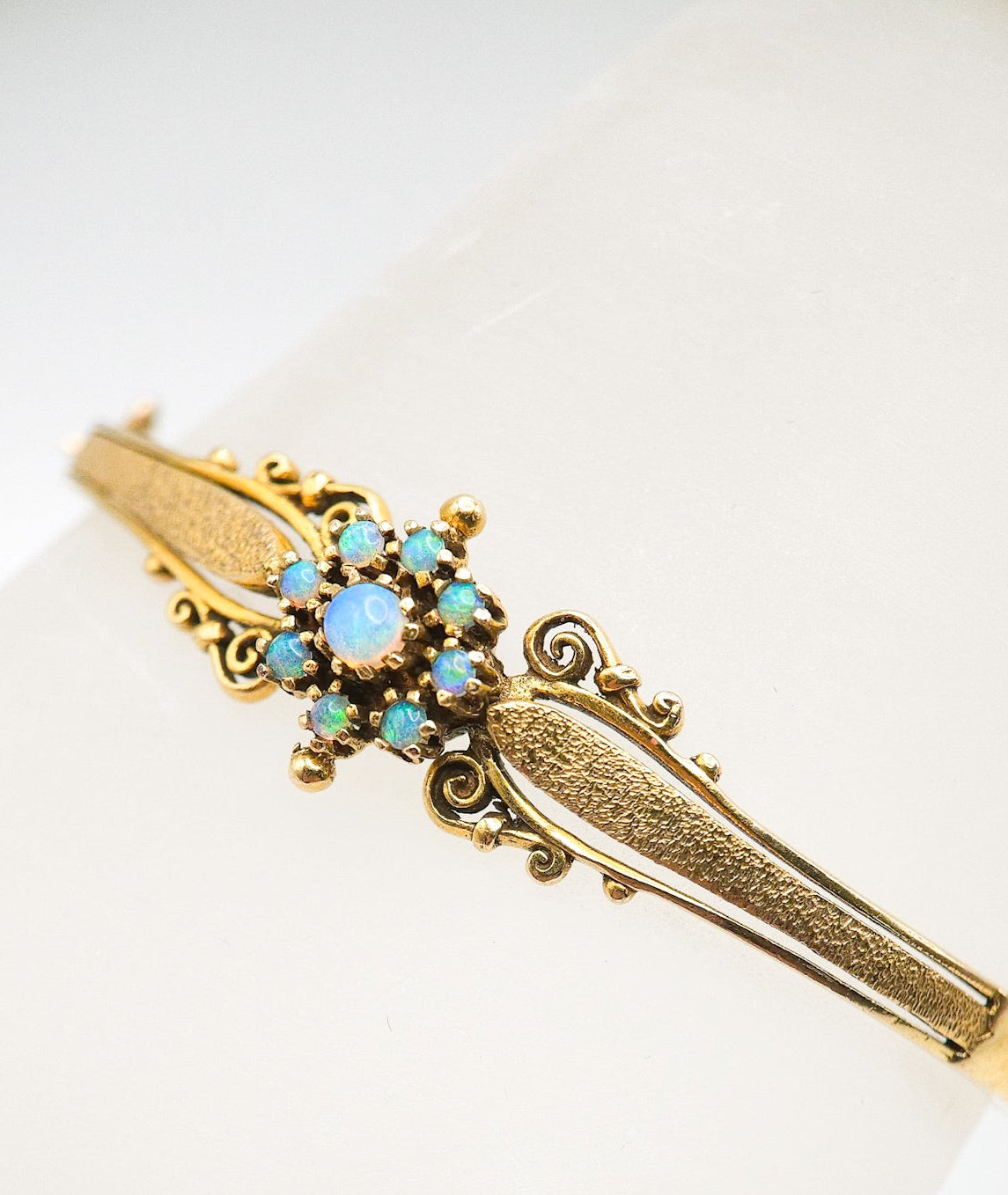 Vintage Opal Bangle Bracelet - bracelet detail