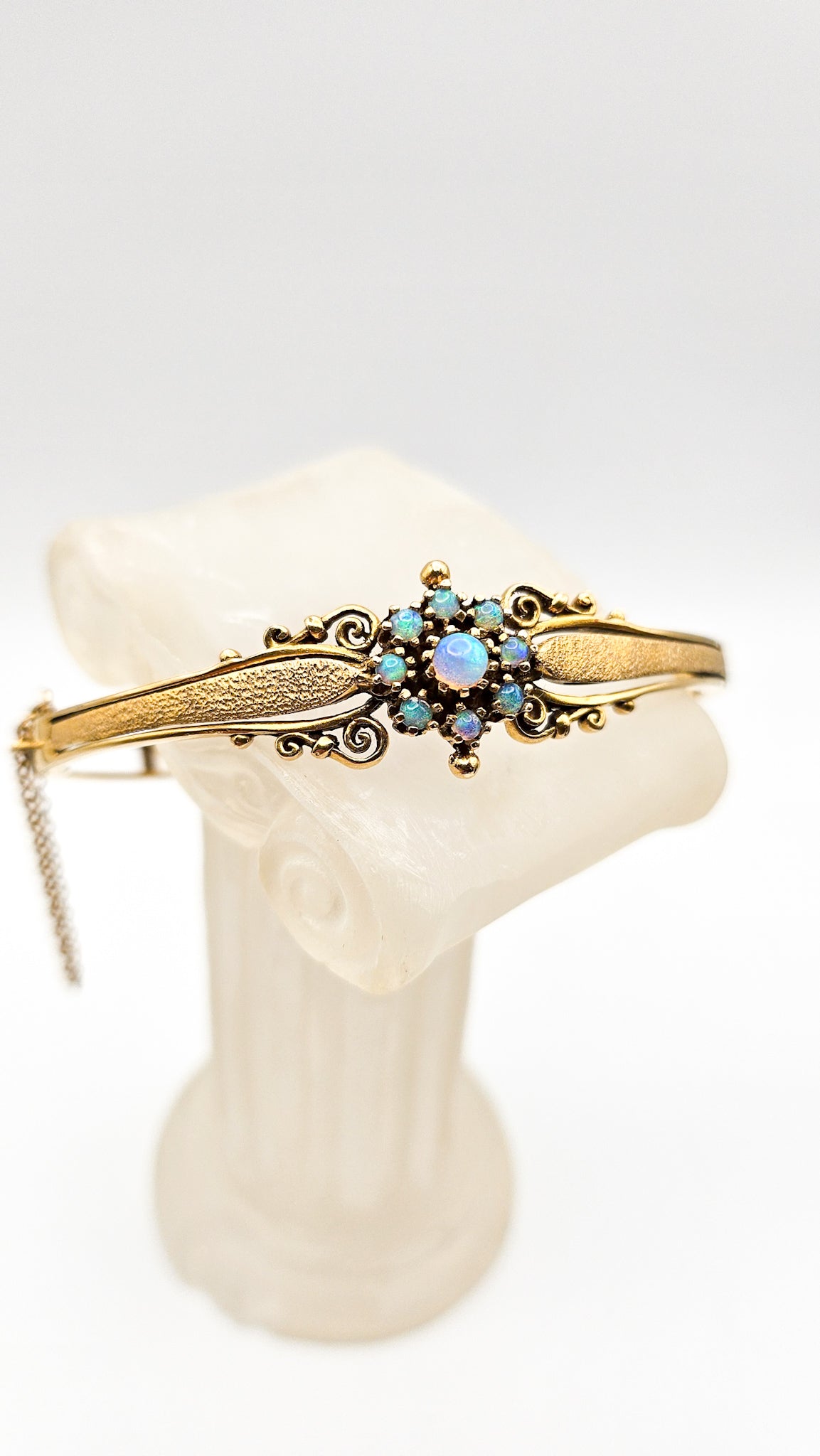 Vintage Opal Bangle Bracelet - bracelet detail