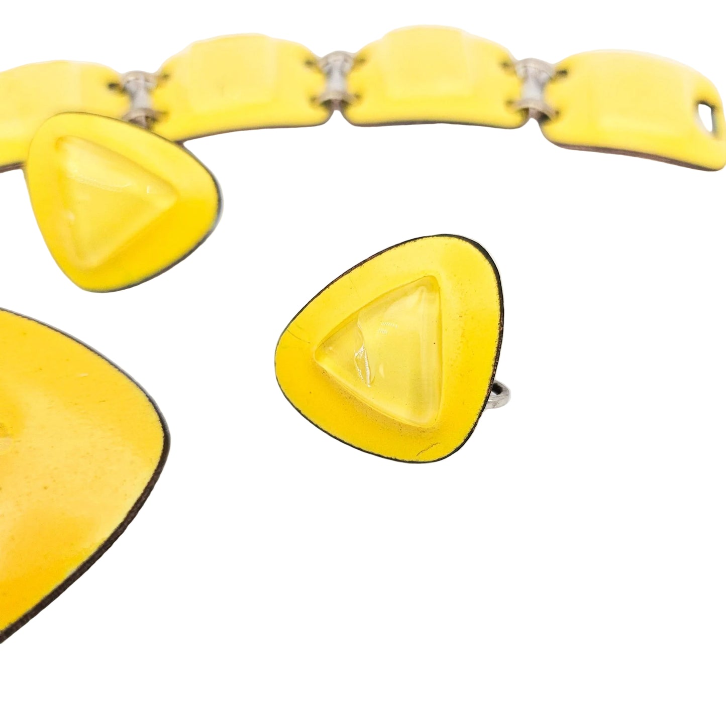 Kay Den Signed Yellow Enamel & Glass on Copper 3-Piece Modernist Set - jewelry set detail