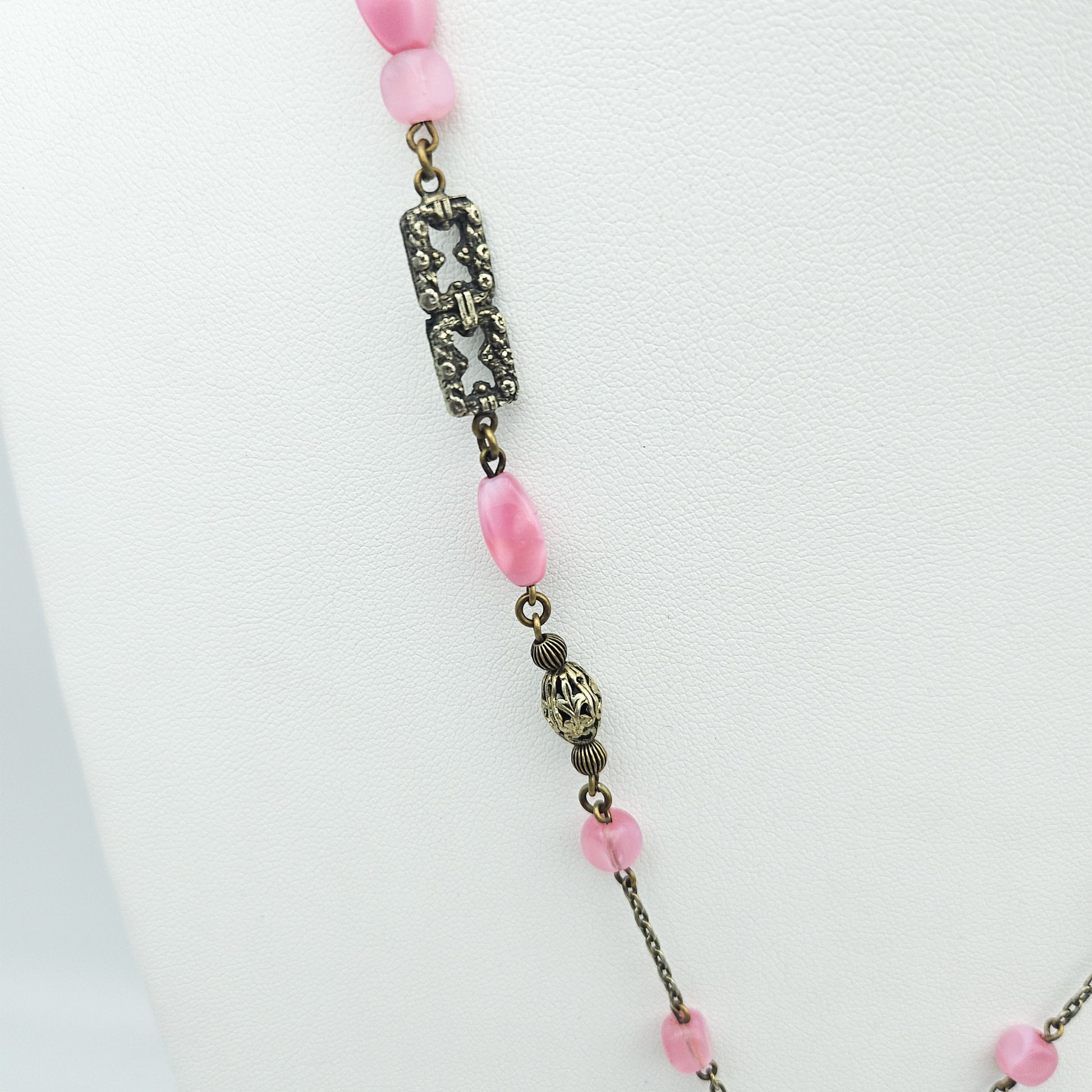 Pink Czech Uranium Glass Art Deco Necklace - necklace detail