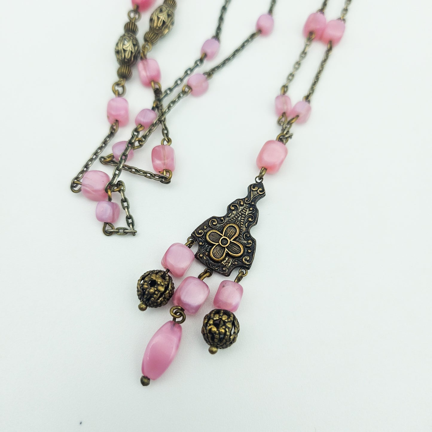 Pink Czech Uranium Glass Art Deco Necklace - necklace detail