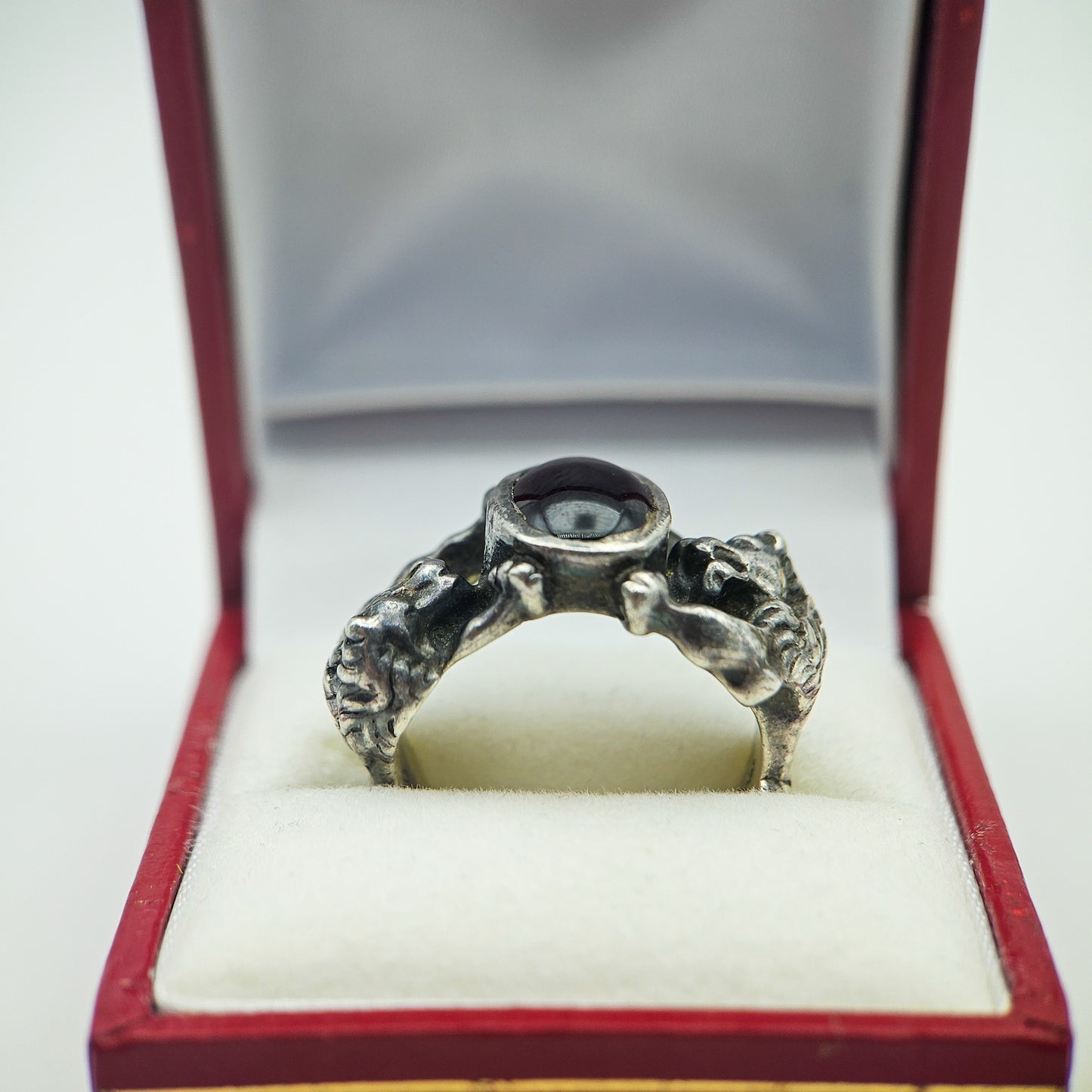 Red Stone Lion Ring | Vintage Men’s Statement Jewelry