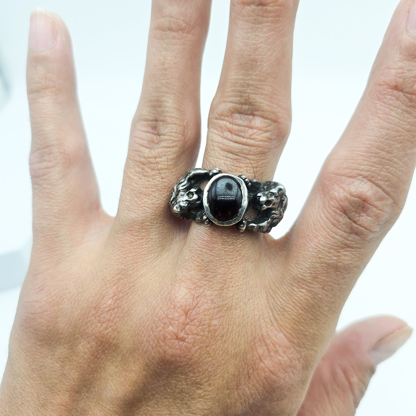 Red Stone Lion Ring | Vintage Men’s Statement Jewelry