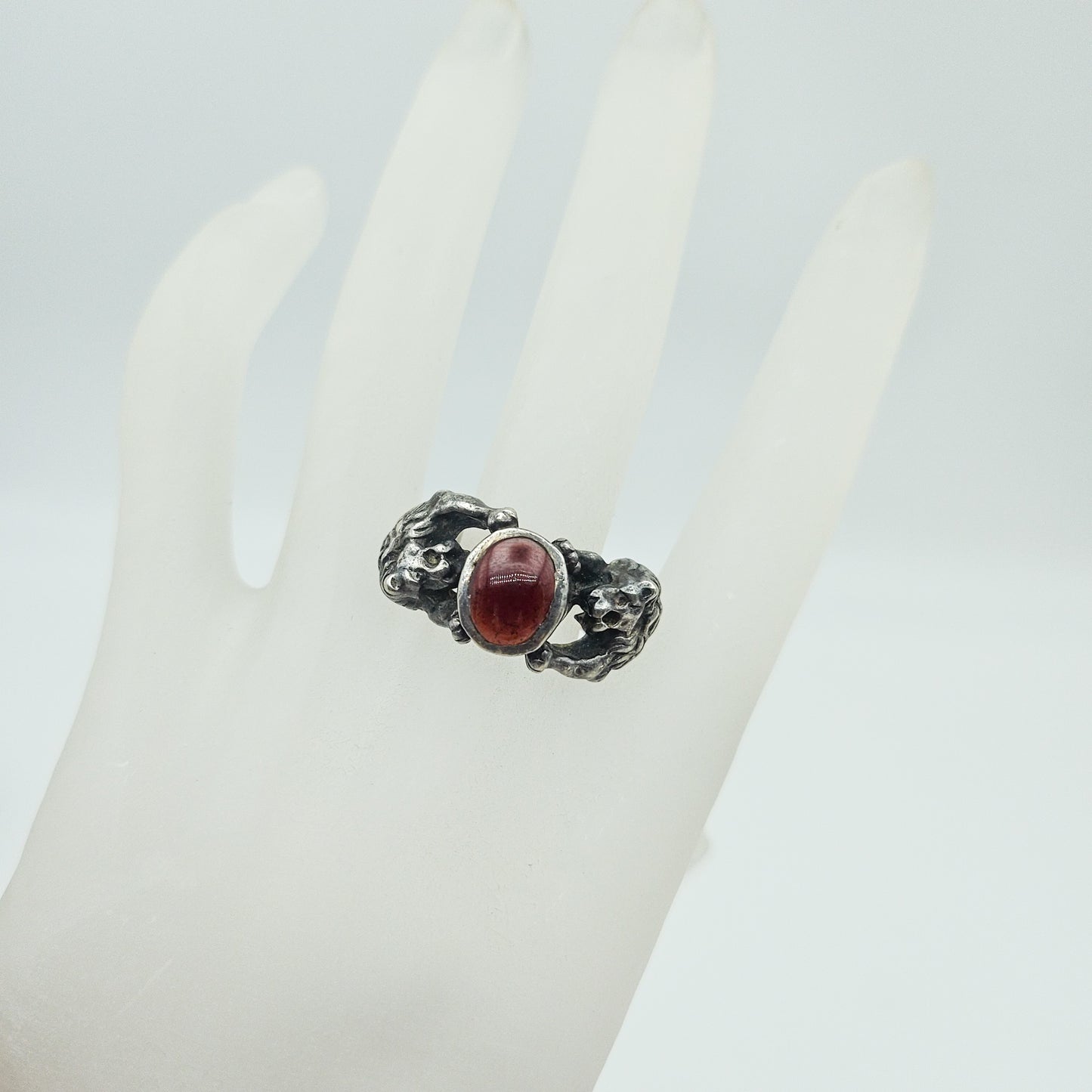 Red Stone Lion Ring | Vintage Men’s Statement Jewelry