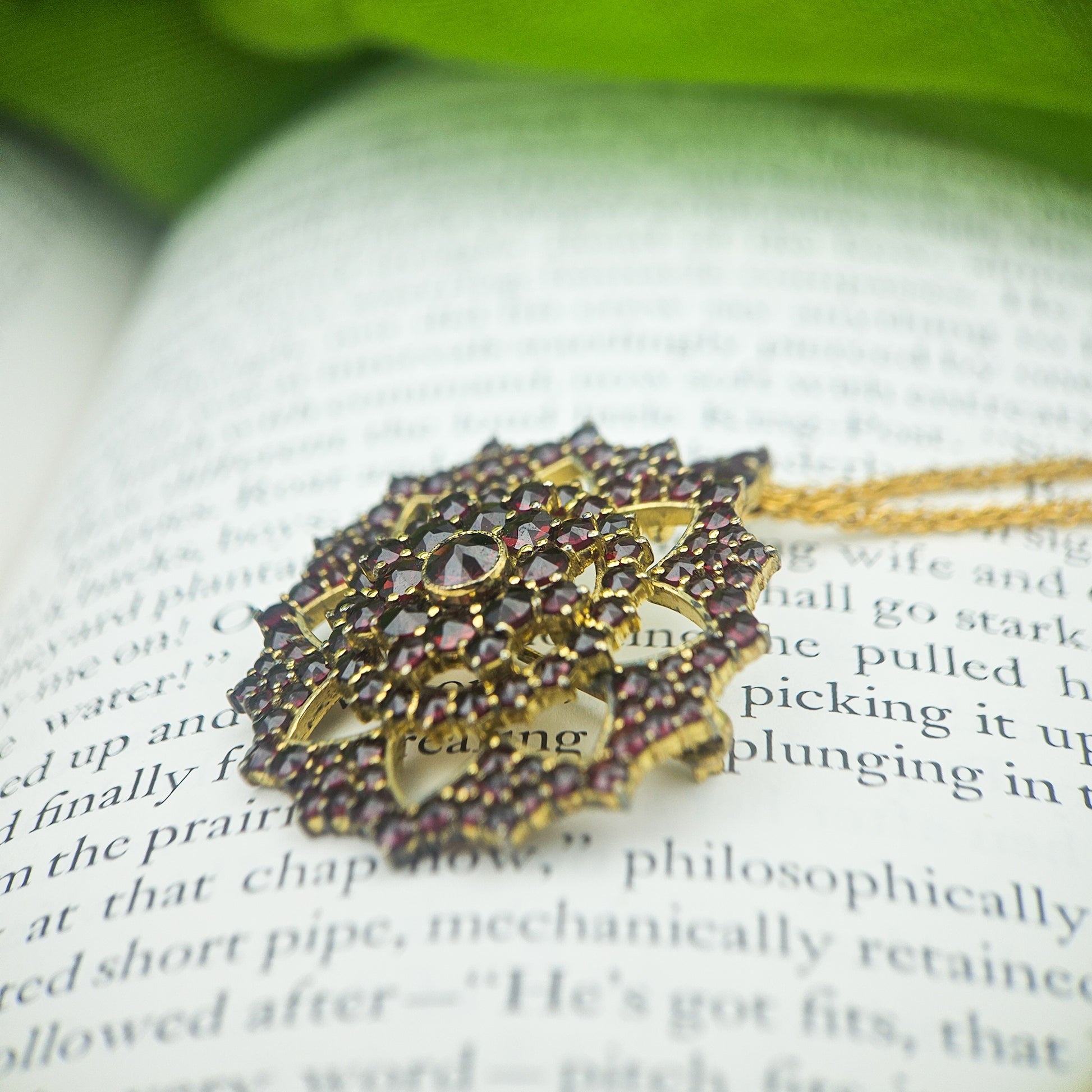 Bohemian Garnet Star Pendant Brooch - pendant brooch detail
