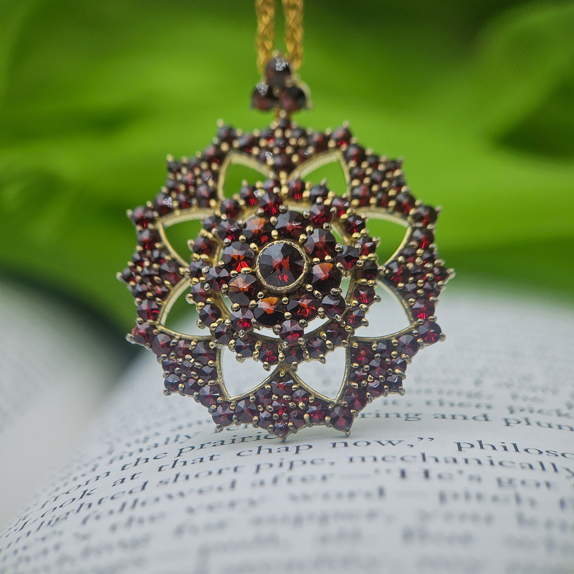 Bohemian Garnet Star Pendant Brooch - pendant brooch detail