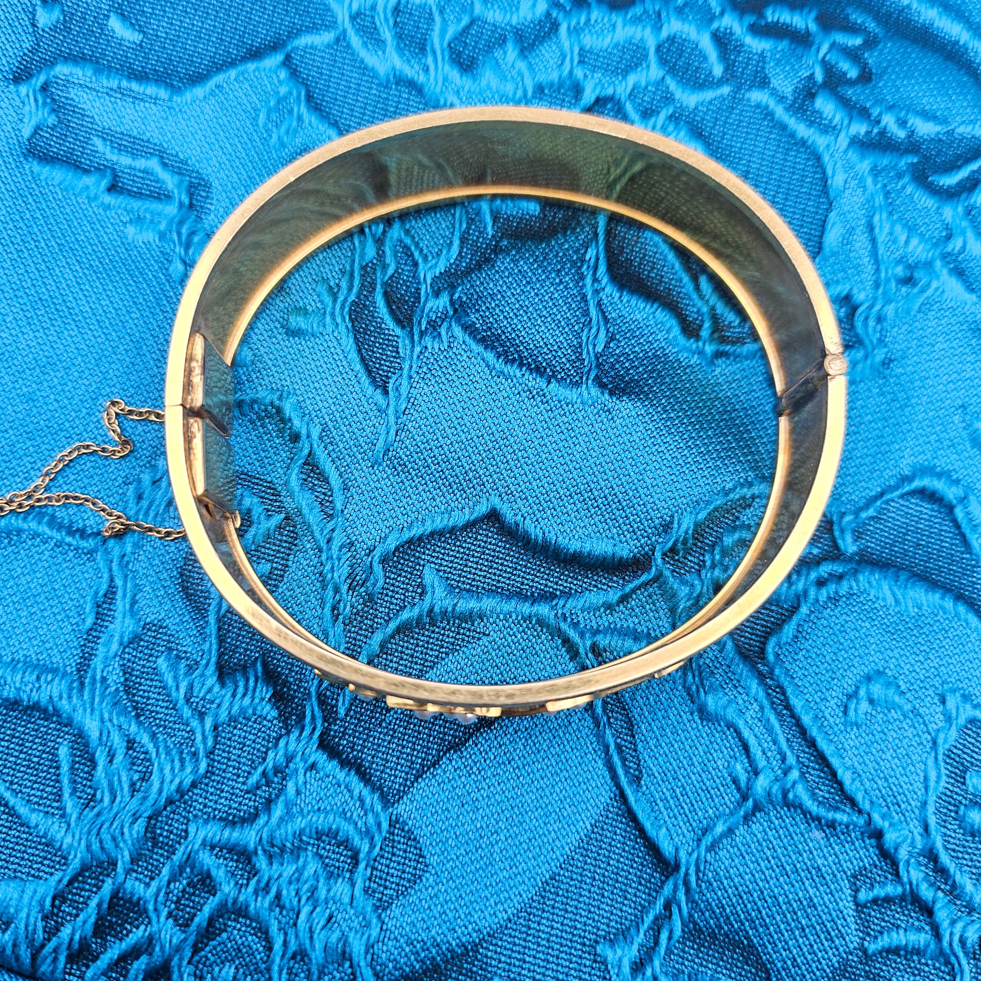 1930s Binder Brothers Rolled Gold Bracelet - bracelet detail