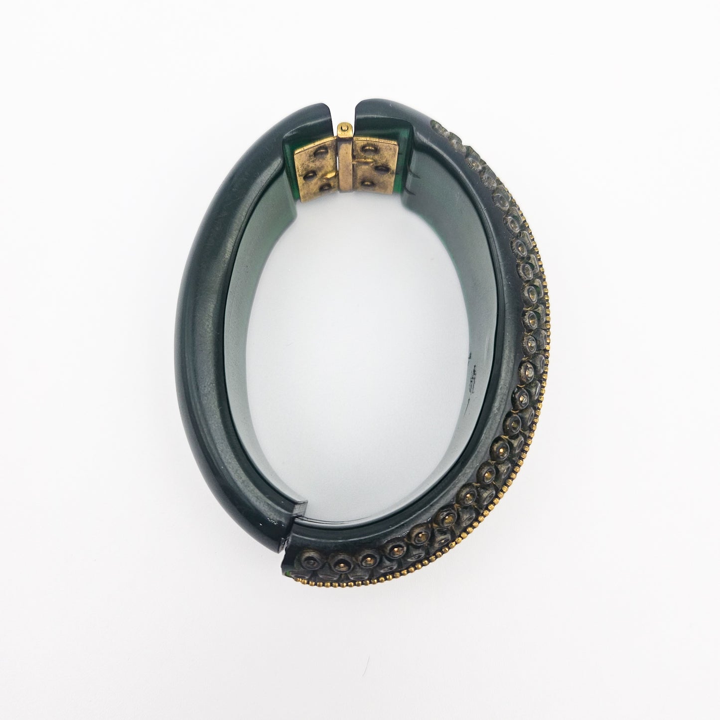 Green & Gold Bakelite Clamper Bangle - bangle bracelet detail