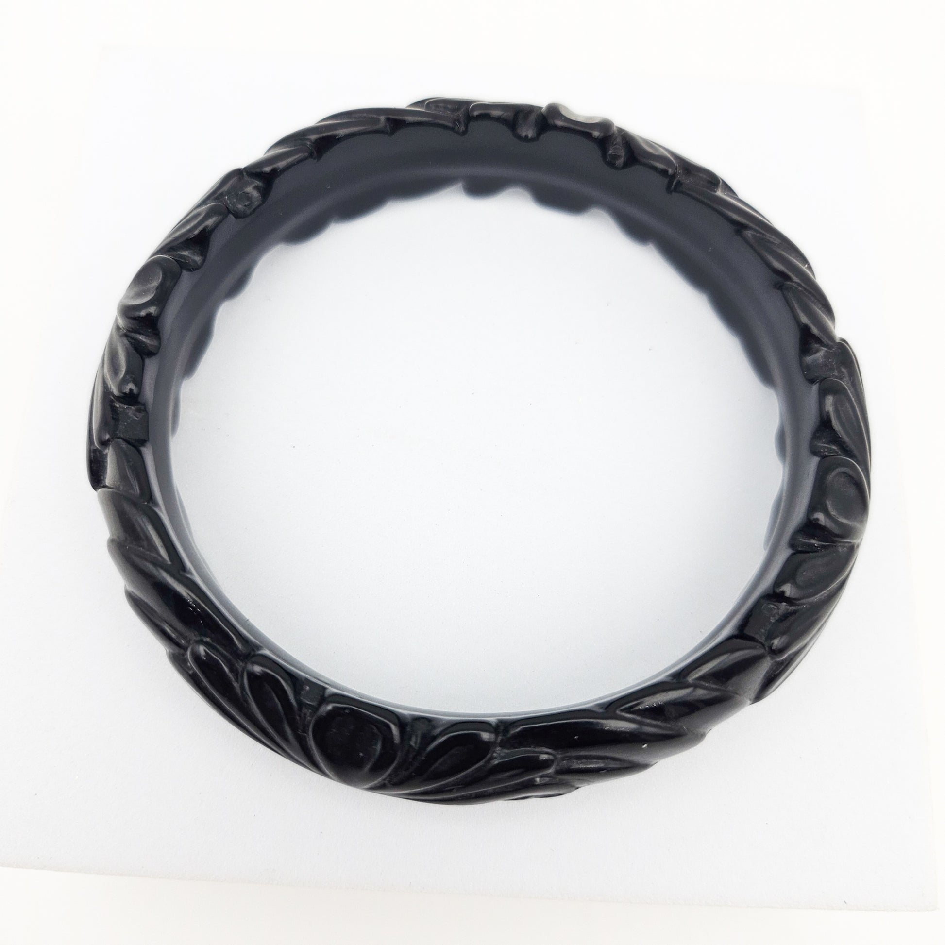 Black Floral Slim Carved Bangle | Vintage Plastic Bracelet