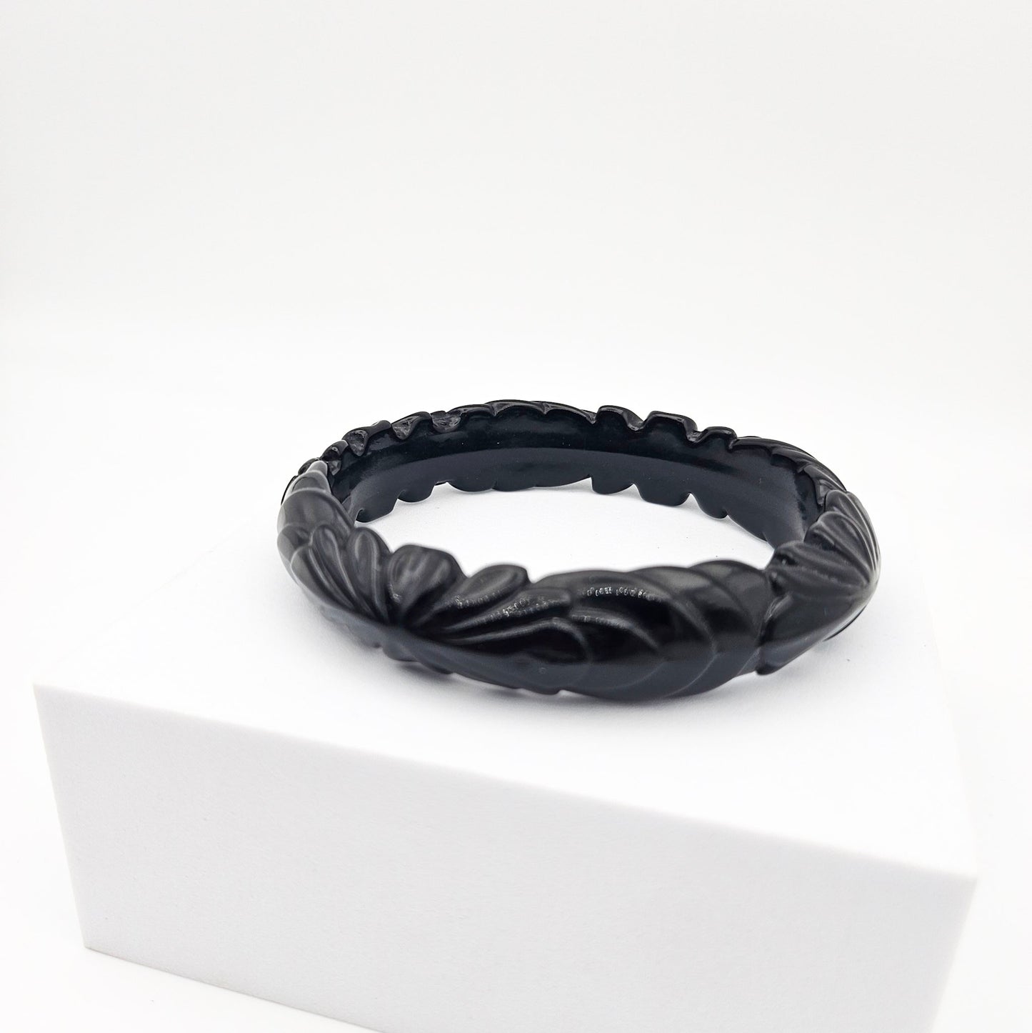 Black Floral Slim Carved Bangle | Vintage Plastic Bracelet