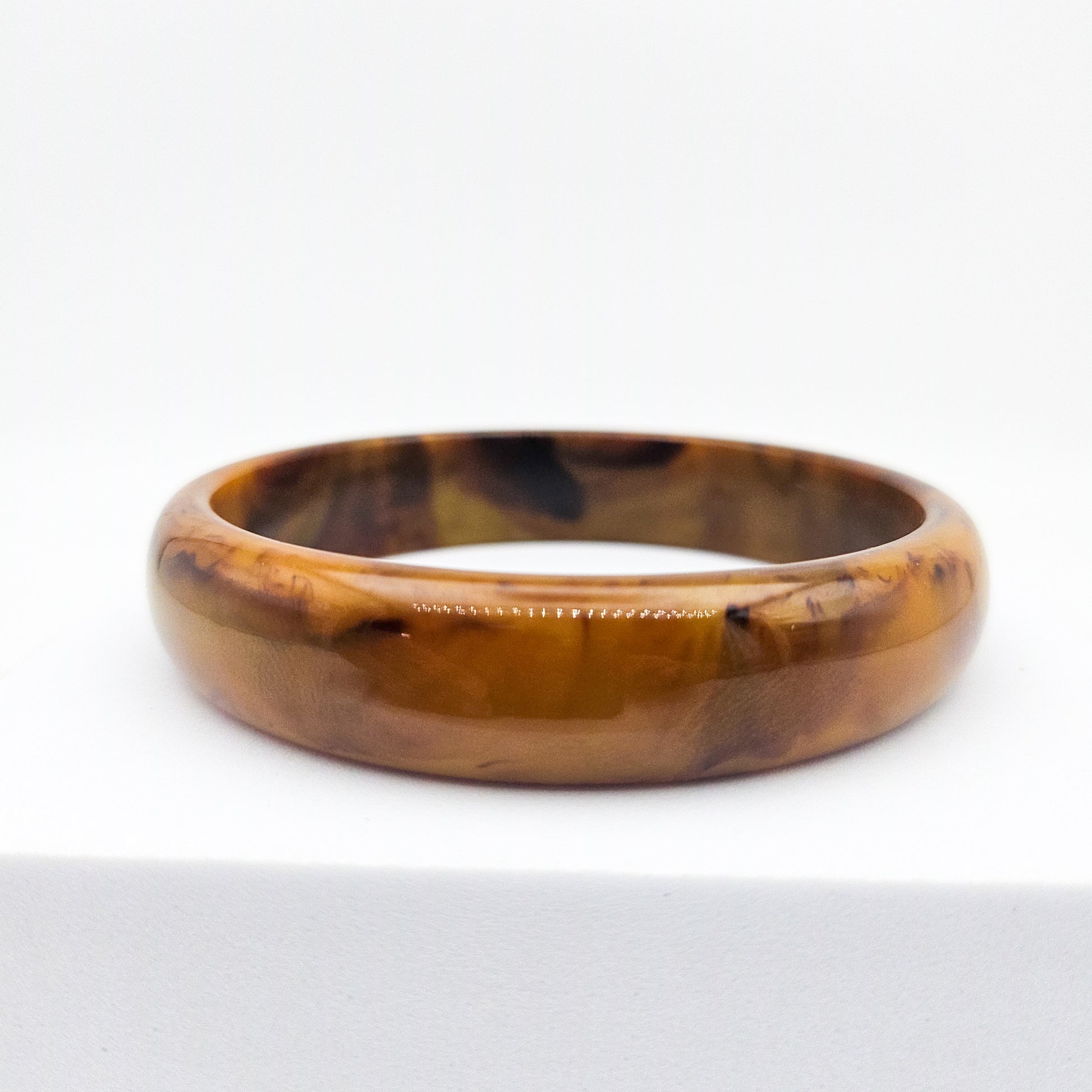 Brown Marbled Bakelite Bangle - bangle bracelet detail