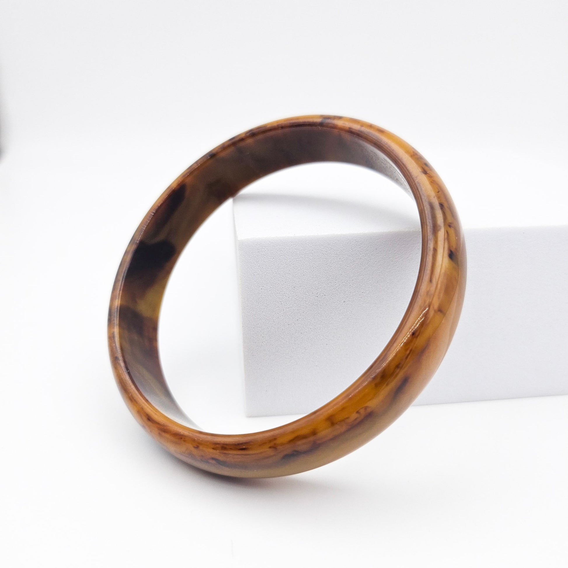 Brown Marbled Bakelite Bangle - bangle bracelet detail