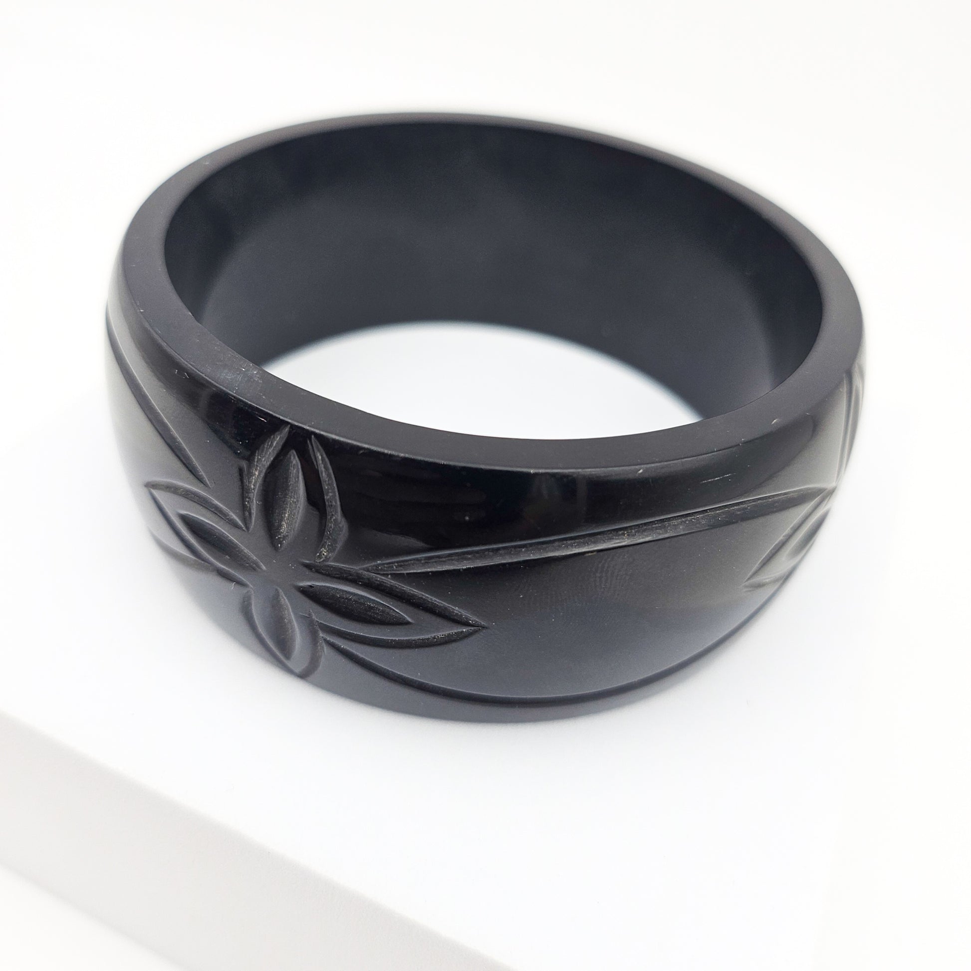 Wide Black Floral Carved Vintage Acrylic Bangle - bangle bracelet detail