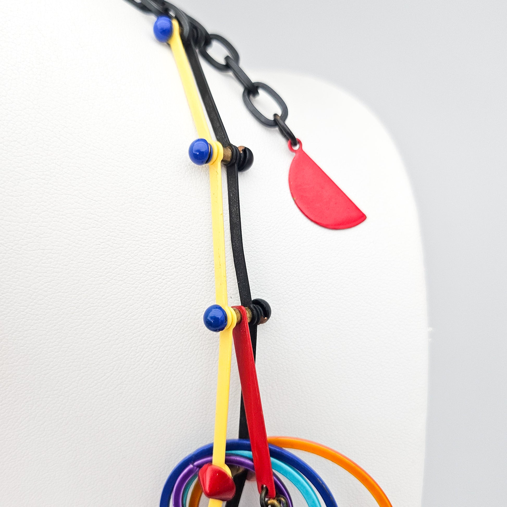 Eve Kaplan Postmodern Necklace - necklace detail