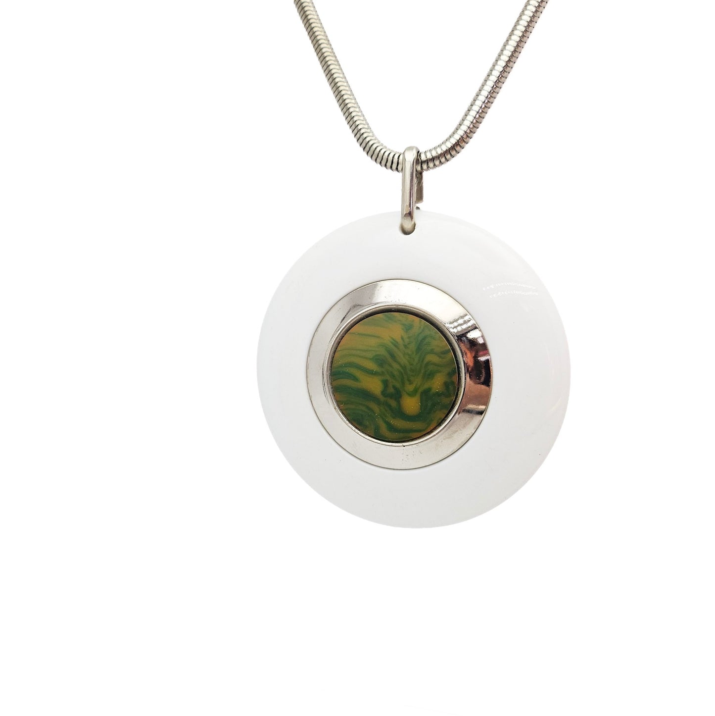 White Medallion & Tested Bakelite Retro Necklace | Vintage Statement Jewelry