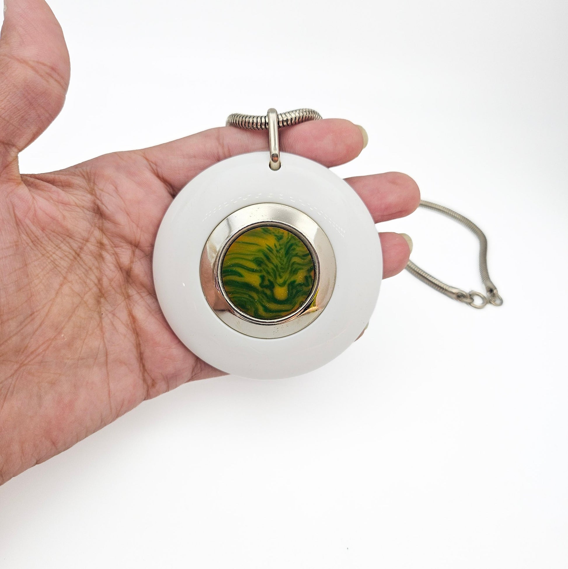 White Medallion & Tested Bakelite Retro Necklace | Vintage Statement Jewelry