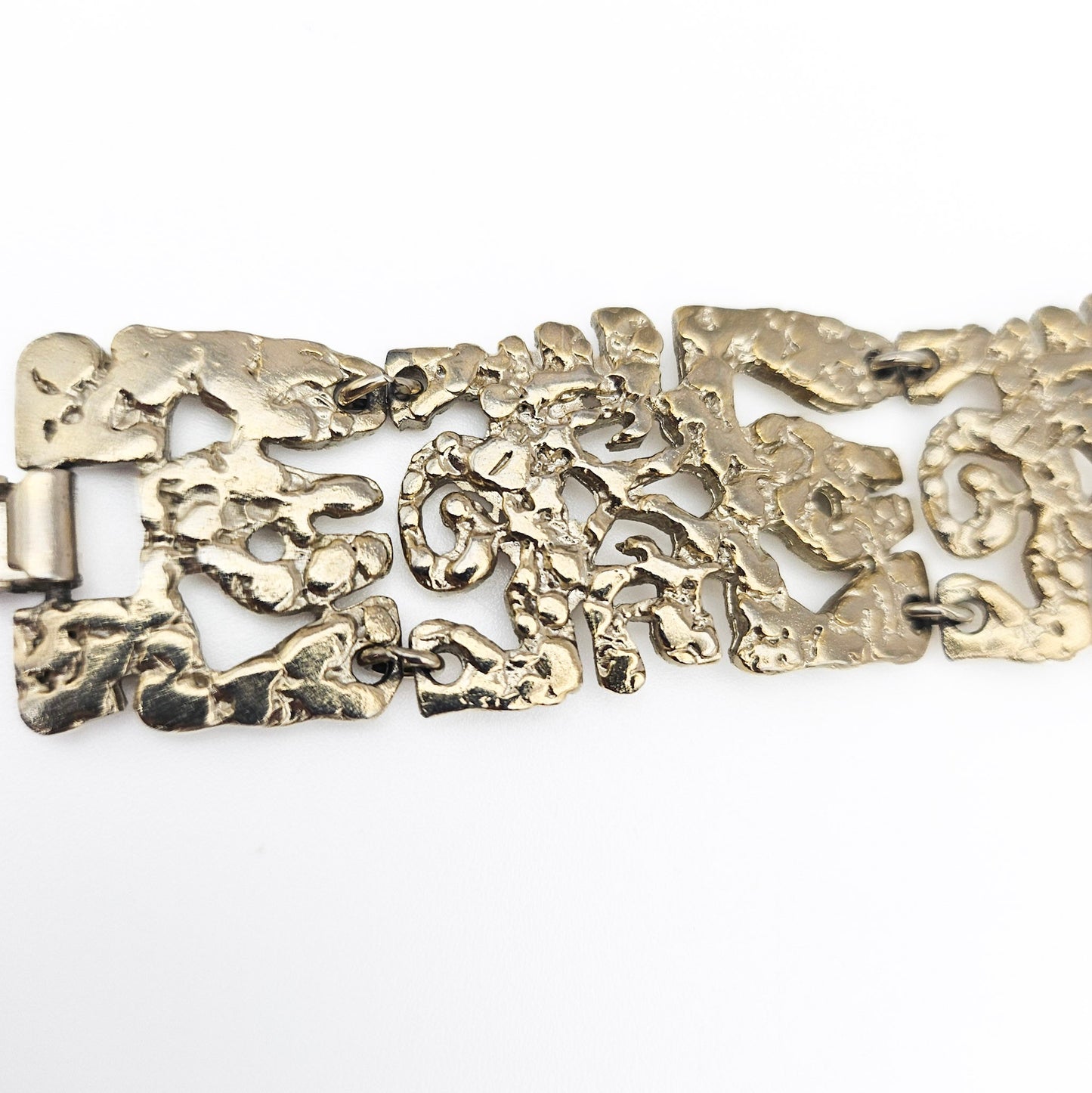 Vintage Brutalist Silver-Tone Bracelet - bracelet detail