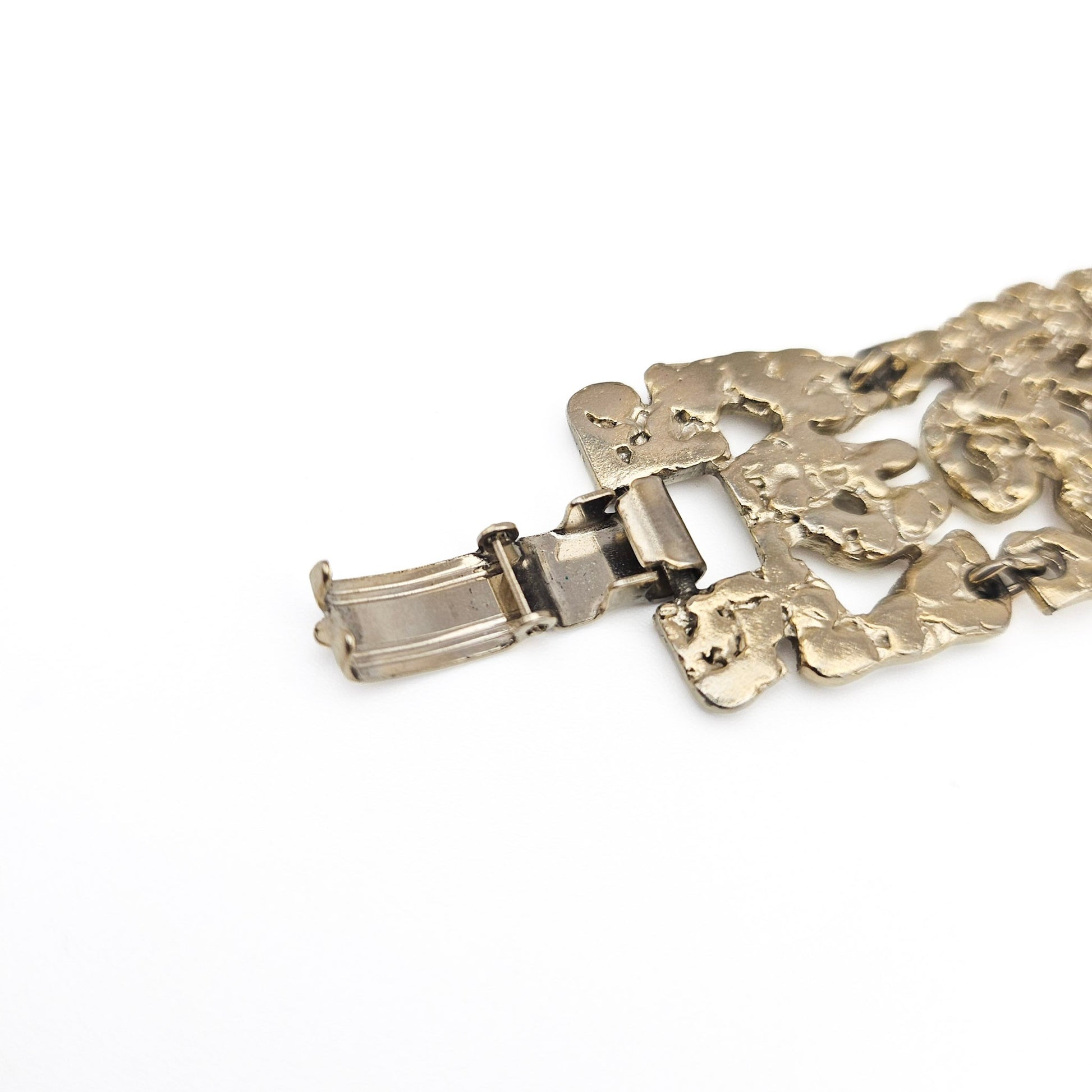 Vintage Brutalist Silver-Tone Bracelet - bracelet detail