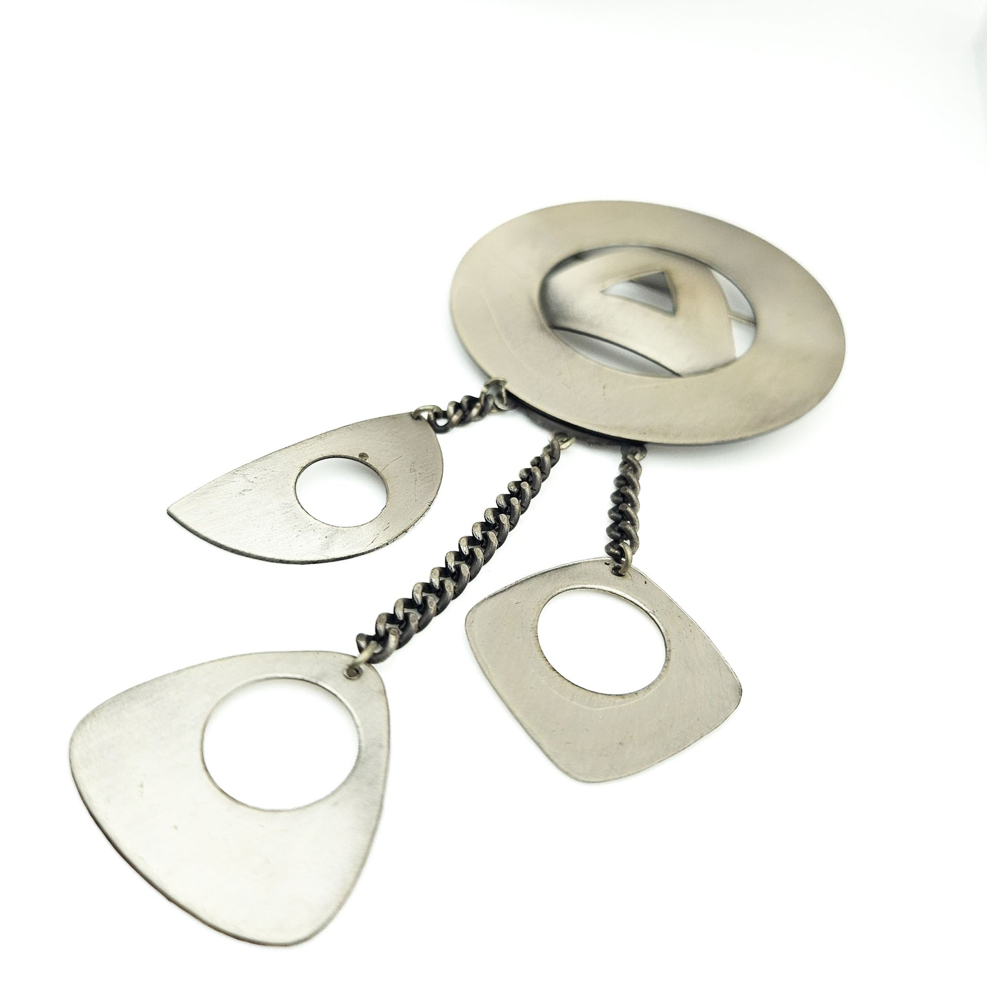 Vintage Brutalist Three-Dangle Brooch - brooch detail