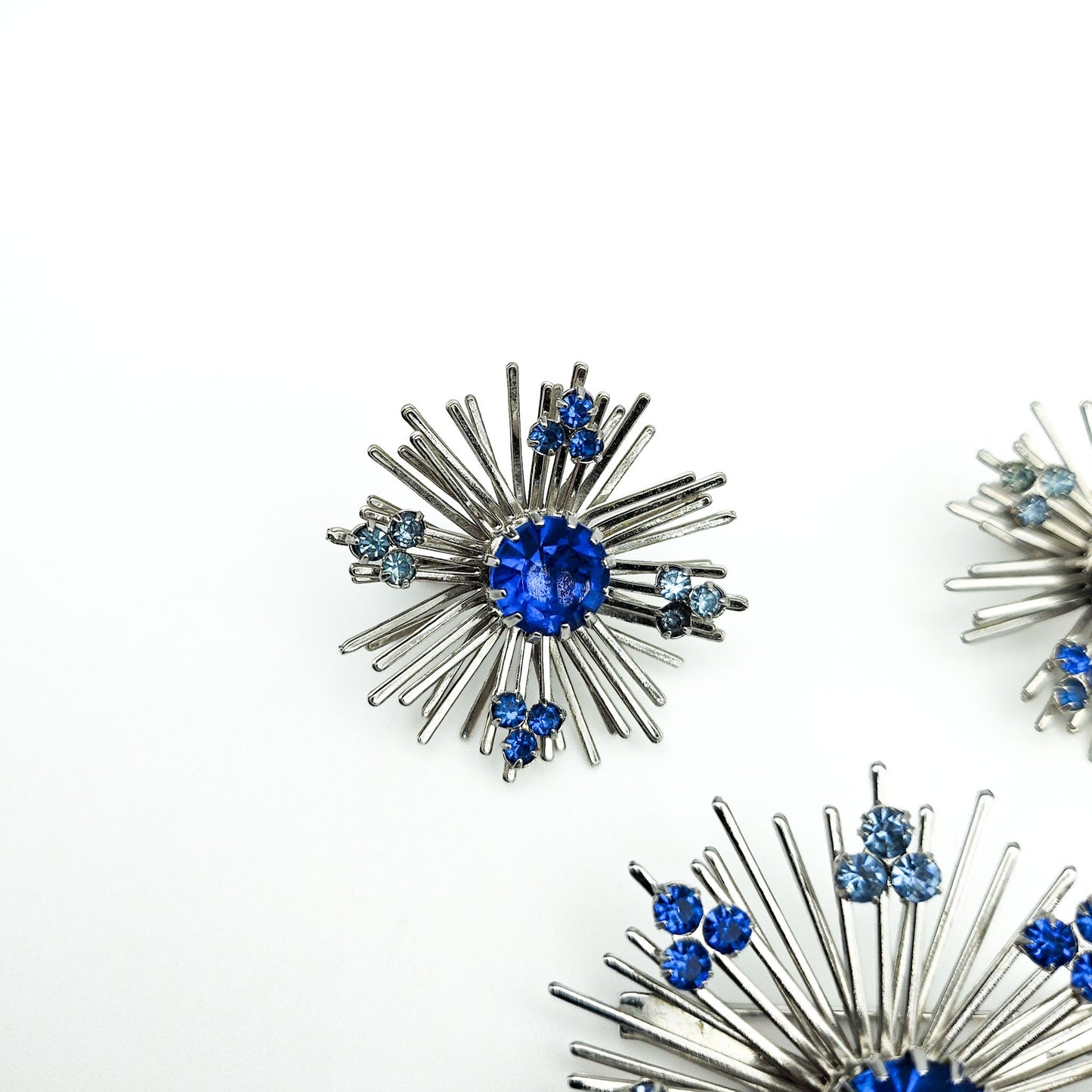 Sarah Coventry Blue Rhinestone Starburst Brooch & Earrings Set | Signed Mid-Century Jewelry