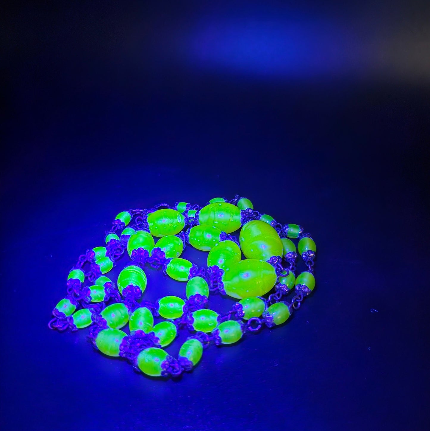 Art Deco Yellow Uranium Glass Bead Necklace | UV Reactive Vintage Jewelry