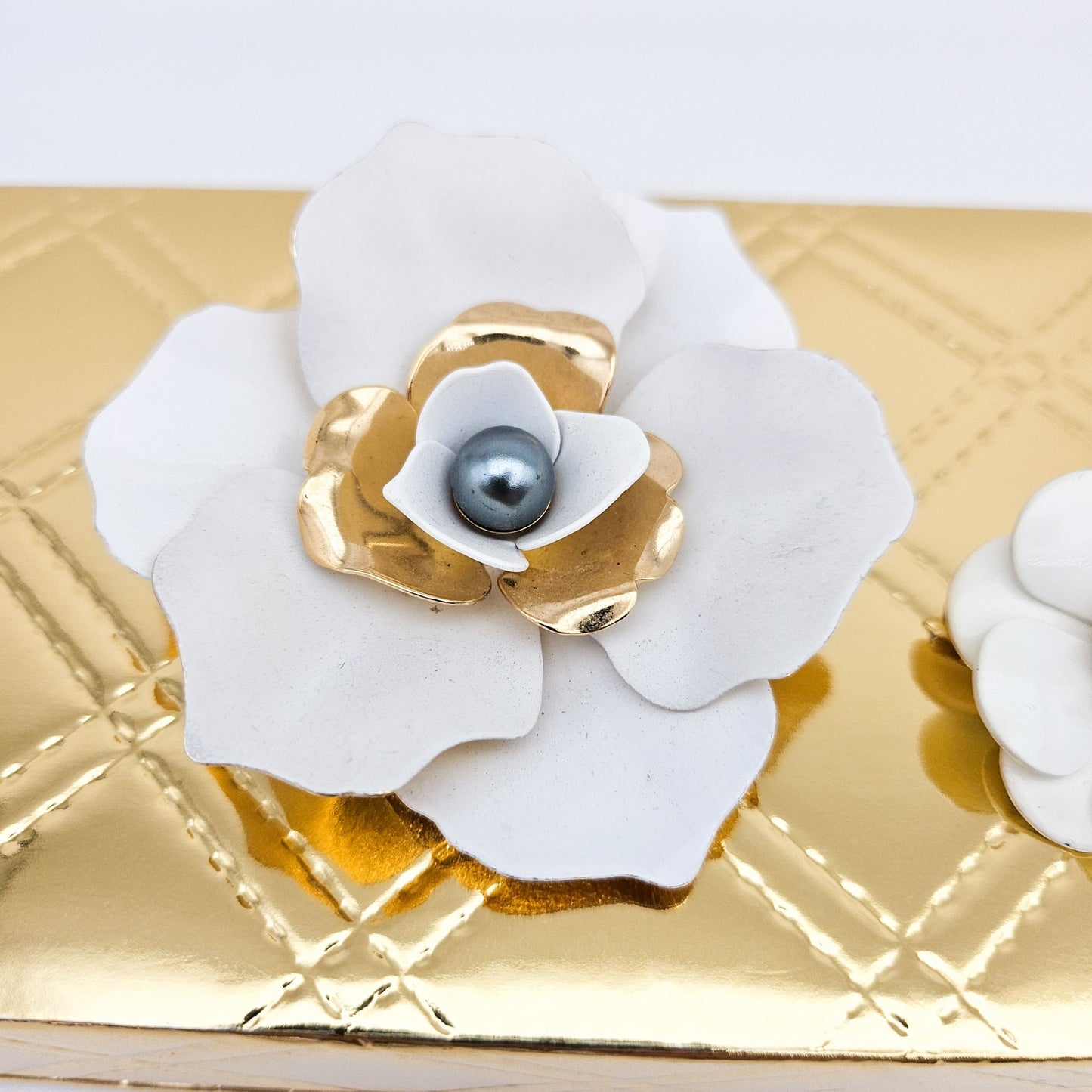 Signed Sarah Coventry White Enamel Flower Brooch Set
