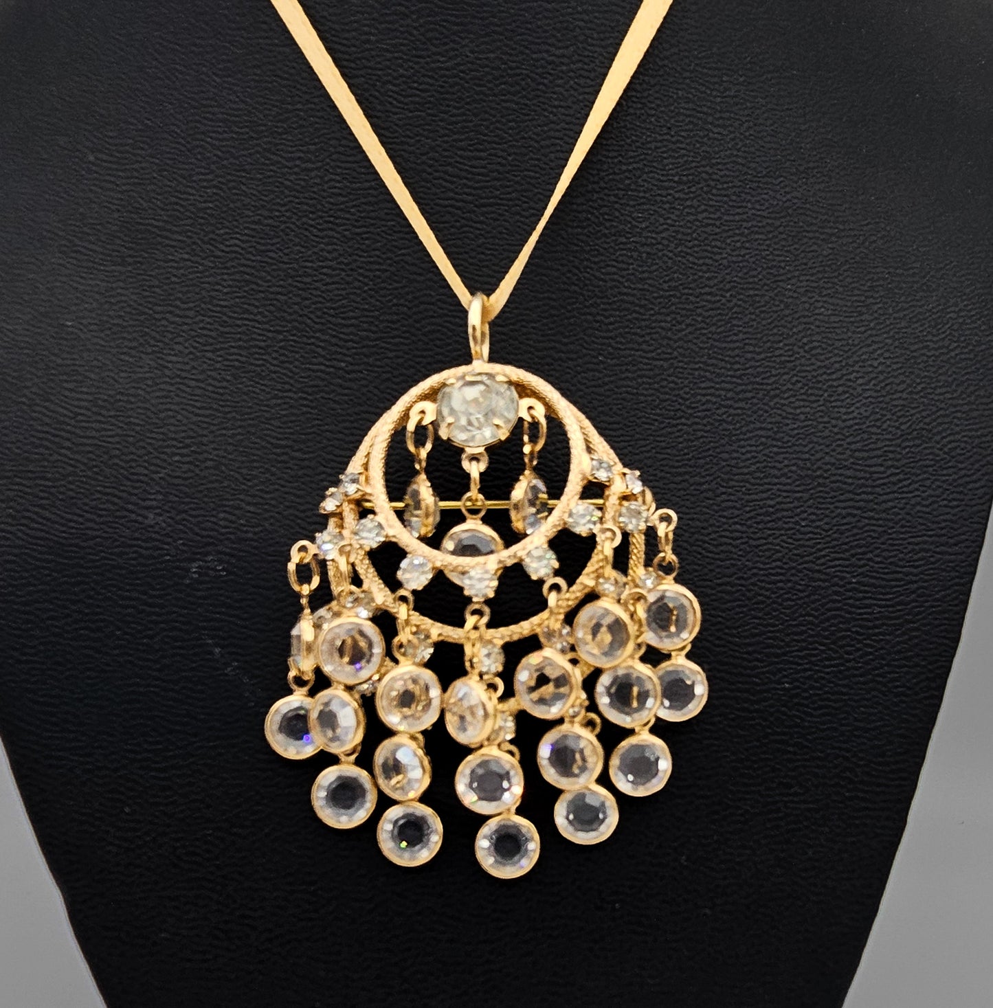 Juliana-Style Clear Rhinestone Cha-Cha Pendant Brooch | Mid-Century Convertible Jewelry